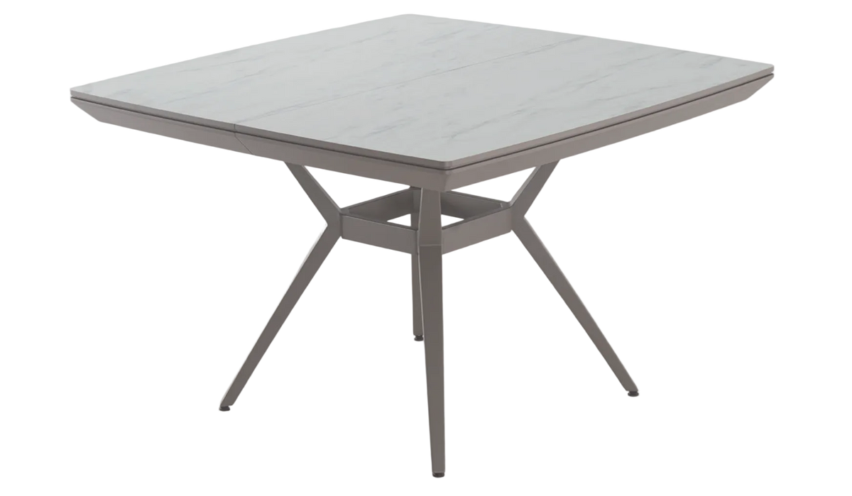 Megane utdragbart matbord 130–226 cm